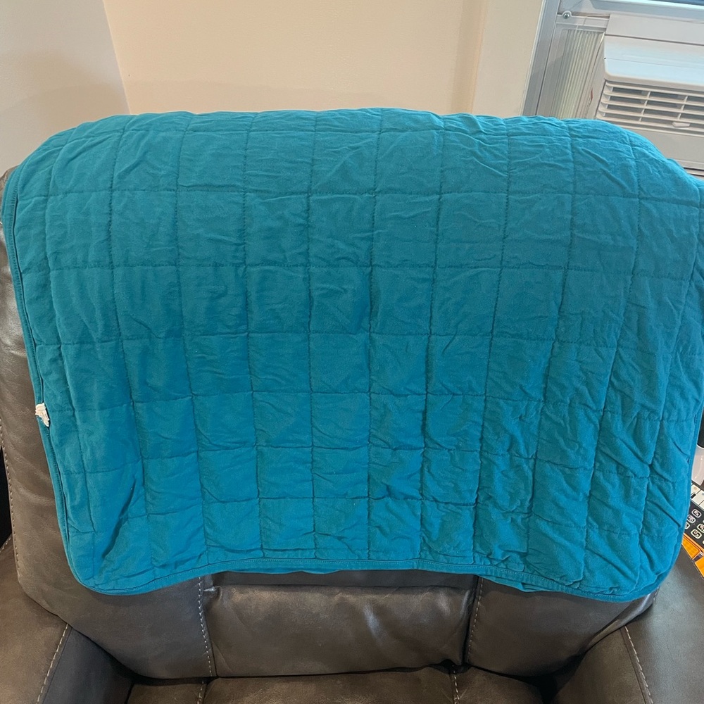 Kyte Baby Blanket, color: Baltic RETIRED PRINT. Very Good Used Condition